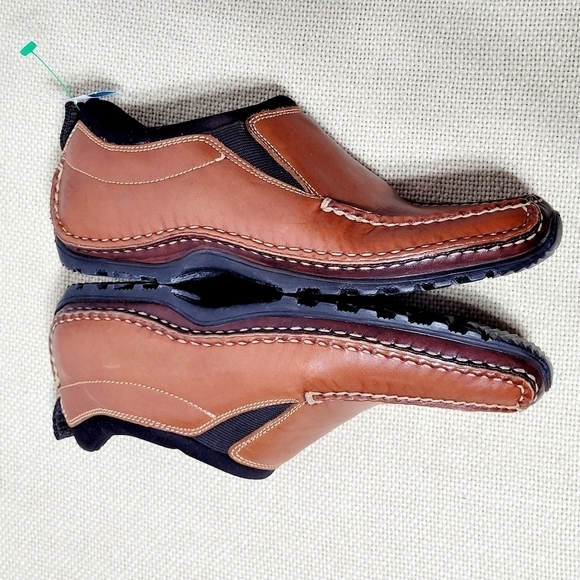 NWT H.S. Trask Bison Leather Driving Loafer Men's (11M) - Picture 6 of 11